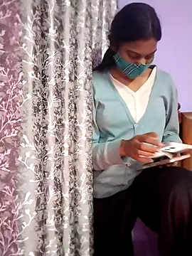 Student12th online show from 12-03-25, 04:39