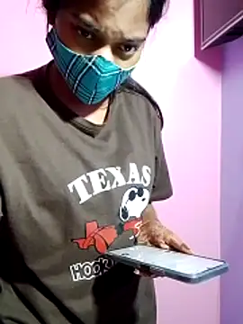 Student12th online show from 11-25-25, 04:07