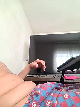 Snapshot of casadodequebra chatting on 03-20-26, 06:09 casadodequebra online show from 03-20-26, 06:09