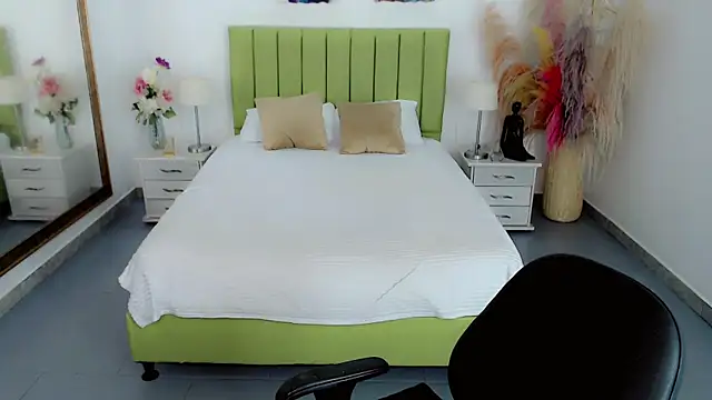 sebastian cruz  online show from 03-26-26, 07:01