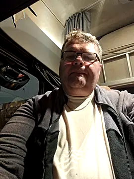 Grase44 online show from 11-29-25, 03:50