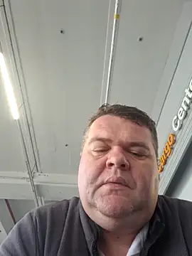 Snapshot of Grase44 chatting on 02-08-26, 10:13 Grase44 online show from 02-08-26, 10:13