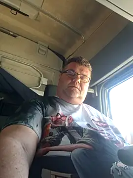 Grase44 online show from 05-06-26, 04:33
