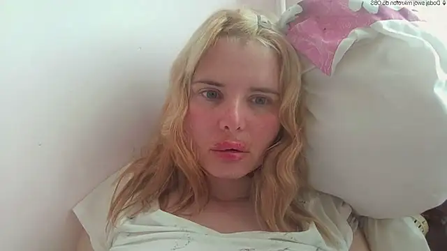 HornyElena online show from 05-20-26, 02:47