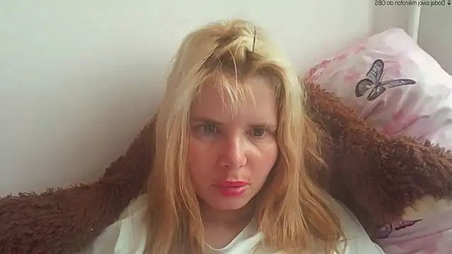 HornyElena online show from 05-26-26, 02:37