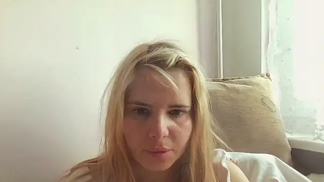 HornyElena online show from 04-08-26, 02:29