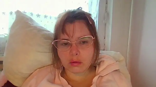 HornyElena online show from 11-26-25, 02:06