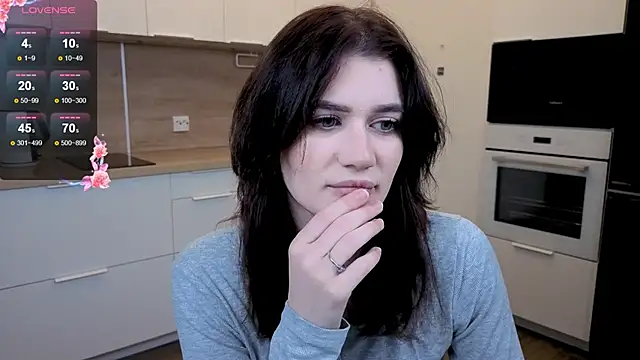 eshleeygreen online show from 11-30-25, 05:47