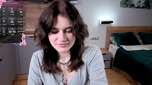 eshleeygreen online show from 11-14-25, 02:10