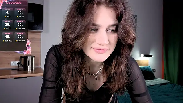 eshleeygreen online show from 11-29-25, 03:12