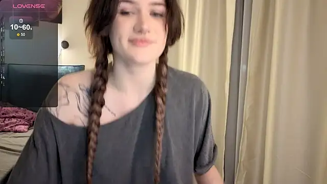 eshleeygreen online show from 01-12-26, 03:41