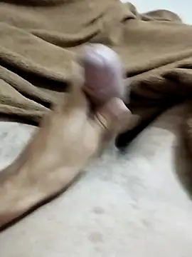 Snapshot of Luan1267 chatting on 02-19-26, 09:34 Luan1267 online show from 02-19-26, 09:34