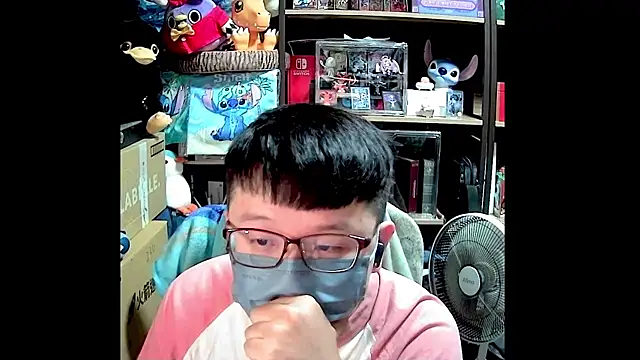kk05483 online show from 05-06-26, 04:33