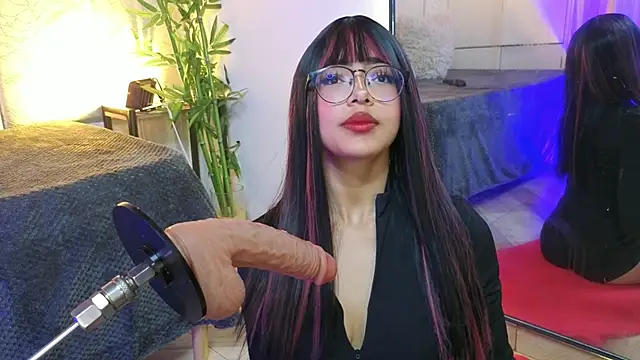  ViolletteNoir  online show from 05-17-26, 02:06