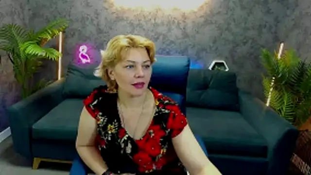 AmaraNights online show from 11-14-25, 08:12