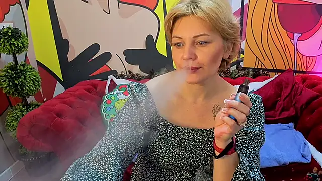 AmaraNights online show from 12-17-25, 08:08