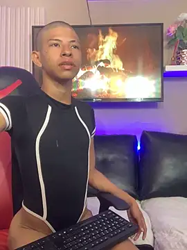 Tessachains 2  online show from 11-18-25, 12:30