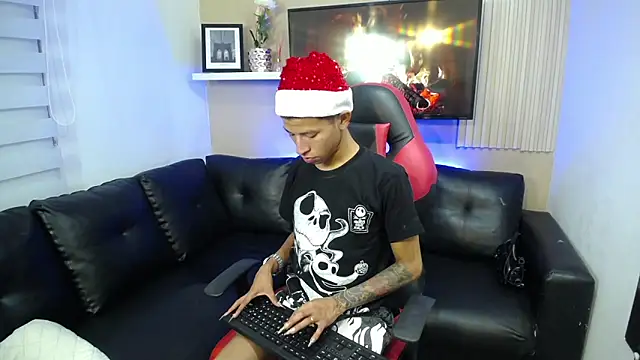 Tessachains 2  online show from 12-21-25, 03:52