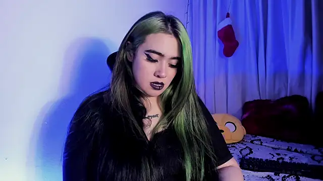 Lilith Zenith  online show from 01-10-26, 03:57