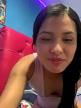 Chiquinquira3 online show from 11-27-25, 04:24