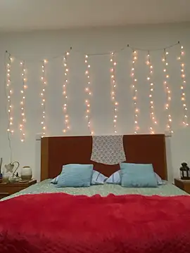 massagistahotbrunette online show from 01-08-26, 08:15