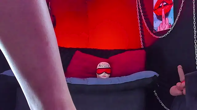 KatrinaStone online show from 04-15-26, 06:01