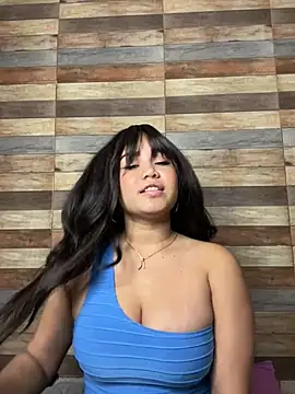 Snapshot of LoliitaBennett chatting on 02-01-26, 02:10 LoliitaBennett online show from 02-01-26, 02:10