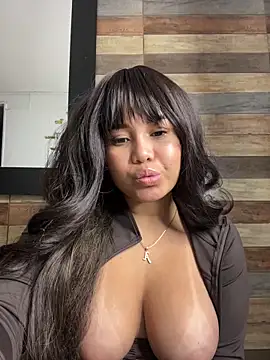 Snapshot of LoliitaBennett chatting on 02-19-26, 02:30 LoliitaBennett online show from 02-19-26, 02:30