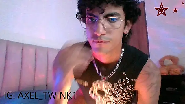 axel love13 online show from 01-07-26, 02:27