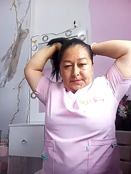 keilaJhonsom1 online show from 11-11-25, 05:30