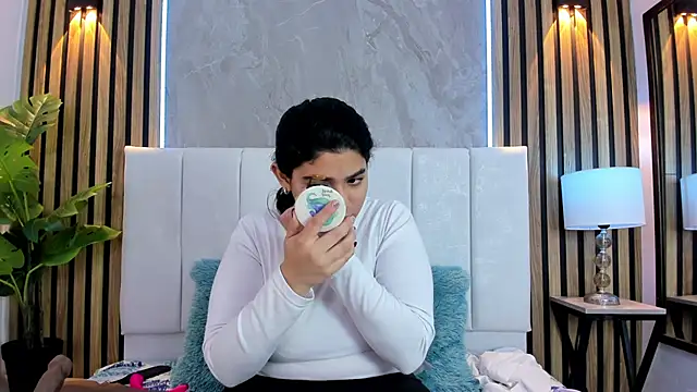 Carlotta de velour online show from 01-10-26, 02:40