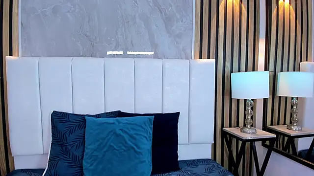 Carlotta de velour online show from 11-25-25, 01:06