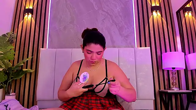 Carlotta de velour online show from 02-16-26, 03:16