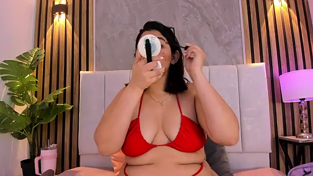 Carlotta de velour online show from 05-20-26, 02:41
