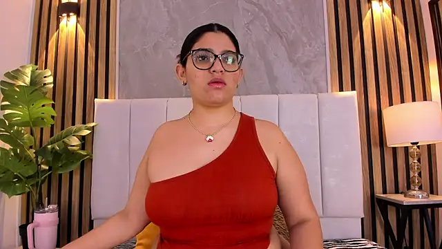 Carlotta de velour online show from 05-29-26, 01:33