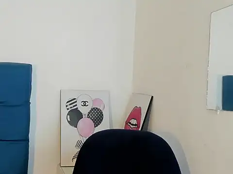 Valentino Lane online show from 02-03-26, 06:40