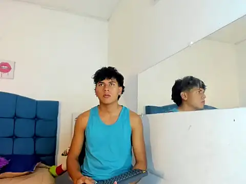 Valentino Lane online show from 02-05-26, 06:09