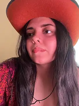 candicewest  online show from 02-04-26, 04:13