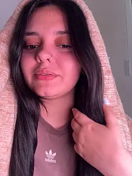 candicewest  online show from 04-14-26, 03:28