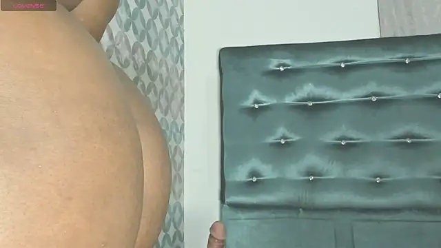 Tamaramilleer online show from 03-21-26, 04:14