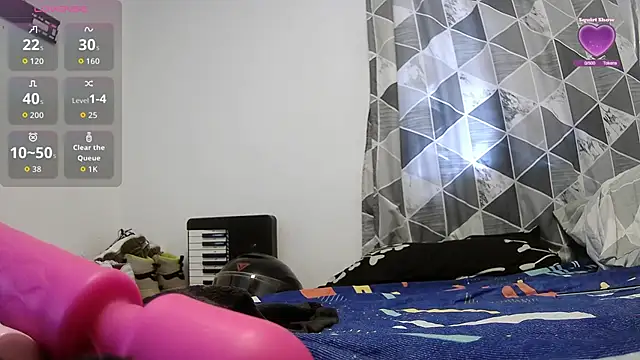 katherine-smill online show from 11-20-25, 02:40