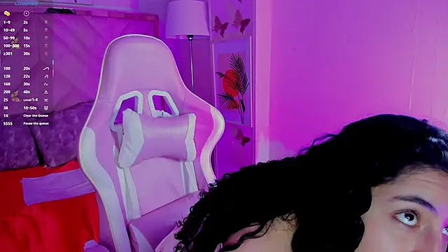 DemiJones  online show from 11-21-25, 04:00