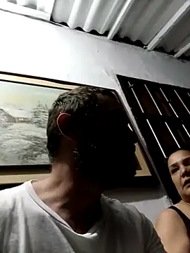 linahotlatina online show from 11-22-25, 05:06