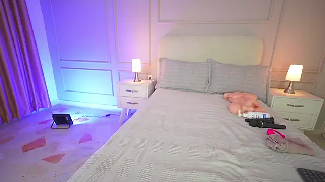 hanna  w online show from 02-07-26, 03:25