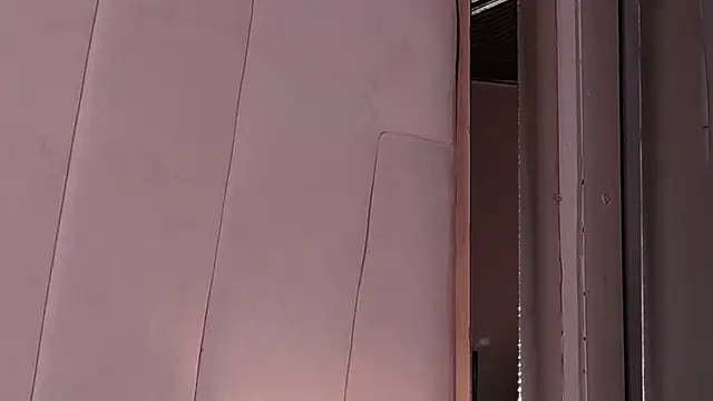 LannyShell online show from 04-12-26, 10:40