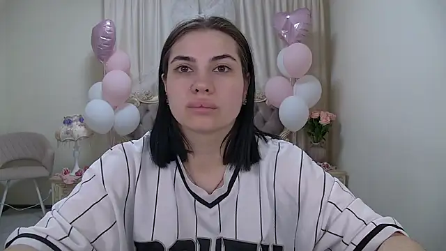 AdrianaTorres online show from 02-27-26, 05:29