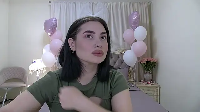 AdrianaTorres online show from 02-19-26, 05:48