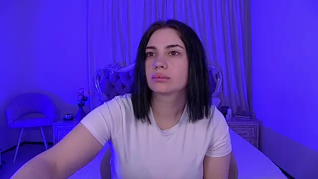 AdrianaTorres online show from 02-06-26, 05:25