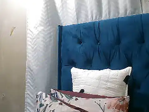 Peachesx25 online show from 11-10-25, 12:26