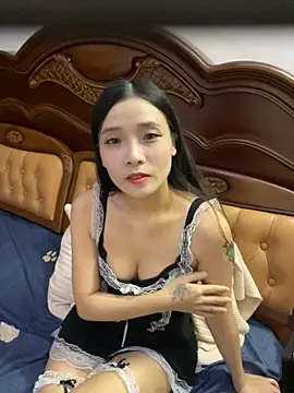 Snapshot of ruirui1 chatting on 11-07-25, 12:21 ruirui1 online show from 11-07-25, 12:21